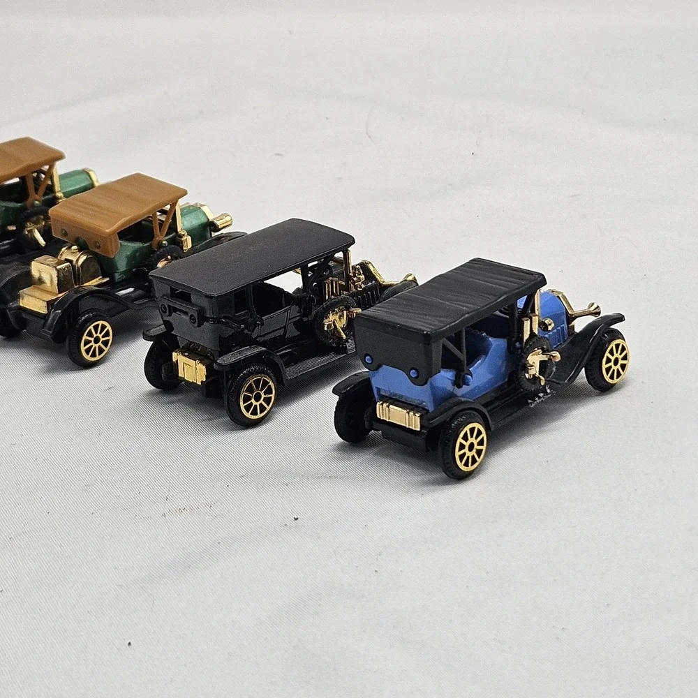 Vintage Readers Digest Collectible 1:64 Scale Classic Car‎ Models Set of 7